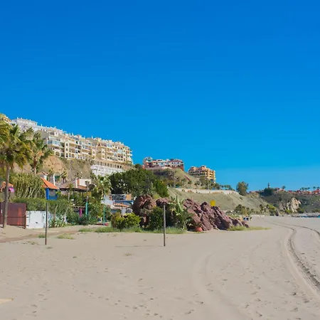 A 50 M De La Playa Apartament